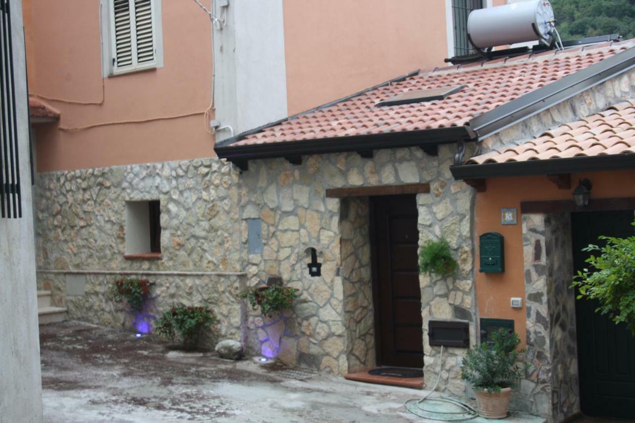 La Casetta Di Elena Lamezia Terme Ngoại thất bức ảnh