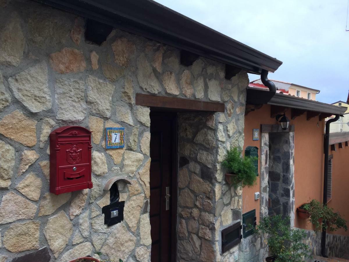 La Casetta Di Elena Lamezia Terme Ngoại thất bức ảnh